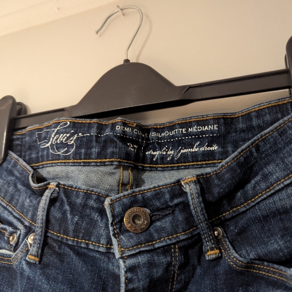 Levi’s Jeans Women’s Size 27 x 32 - Picture 3 of 4